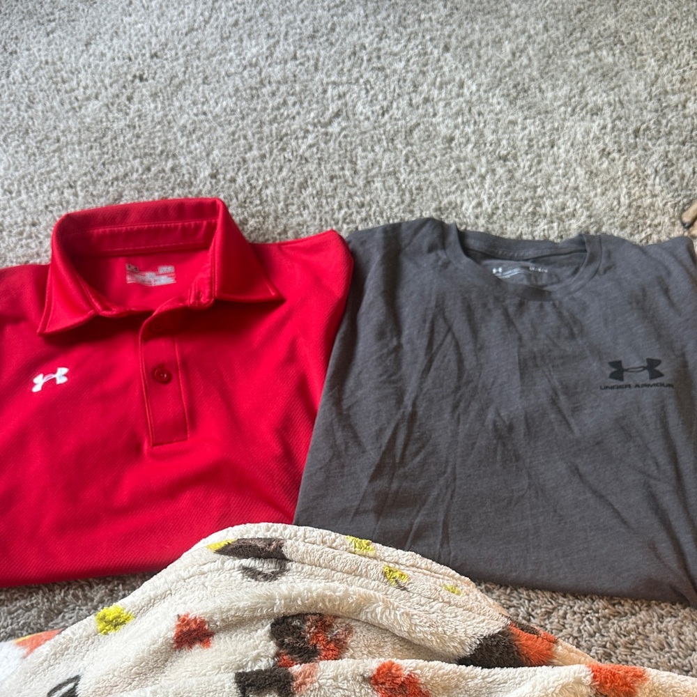 Under Armour men's Red Polo & Gray Tee Set
